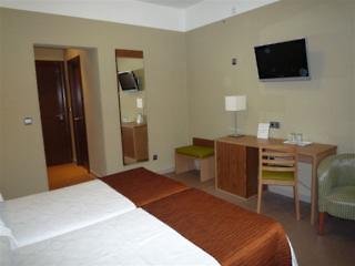 Hostal Ballesta - foto 1
