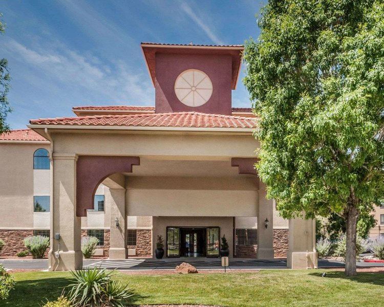 Quality Inn & Suites Albuquerque West - photo 1