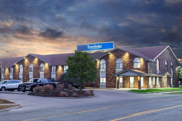 Travelodge by Wyndham Elkhart - photo 4