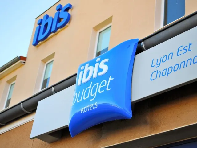 ibis budget Lyon Est Chaponnay - foto 2