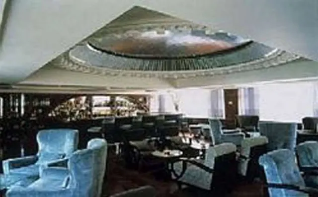 Jumeirah Carlton Tower - photo 4