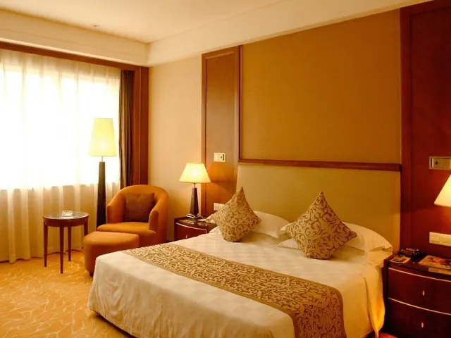 Zhejiang International - photo 4