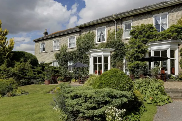 Best Western Forest And Vale Hotel - photo 2