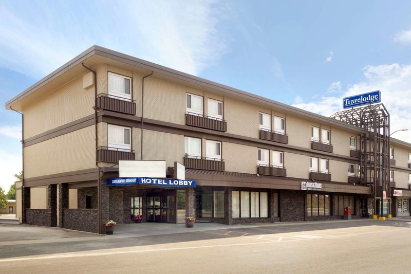 Travelodge by Wyndham Lethbridge - photo 1