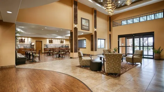 Best Western Plus Palo Alto Inn  Suites - photo 4