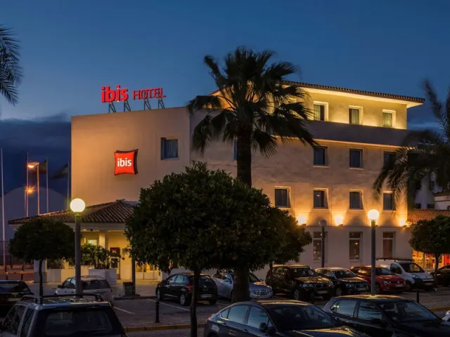 ibis Sevilla - foto 2