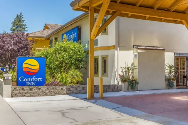 Comfort Inn Santa Cruz - photo 2