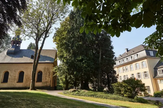 Steigenberger Icon Grandhotel & Spa Petersberg - photo 3