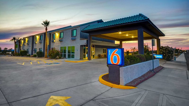 Motel 6 Lake Havasu City - Lakeside - foto 1