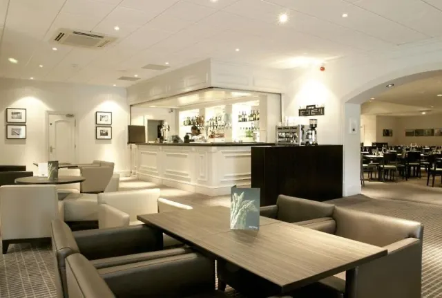 Holiday Inn Portsmouth - photo 3