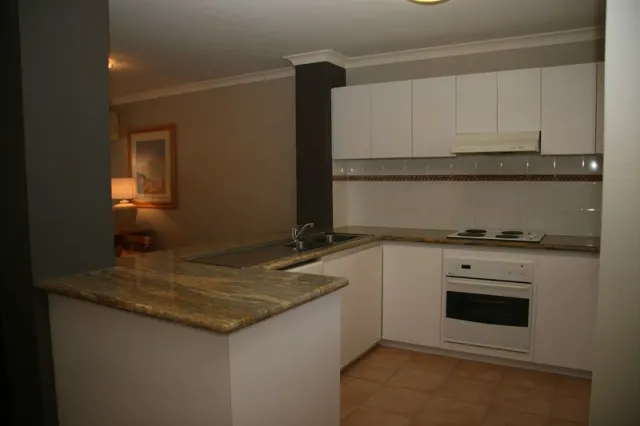 Hillary Hotel - foto 3