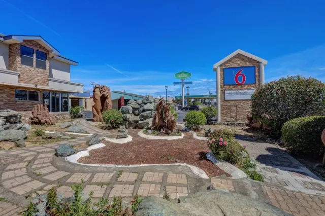 Motel 6 Ukiah - photo 2
