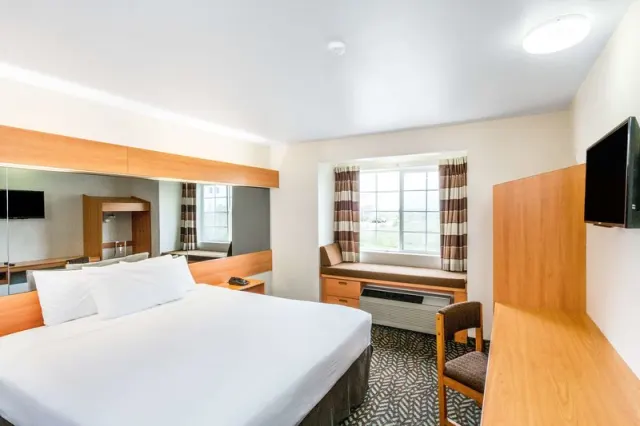 Microtel Inn & Suites by Wyndham Salt Lake City Airport, Salt Lake City