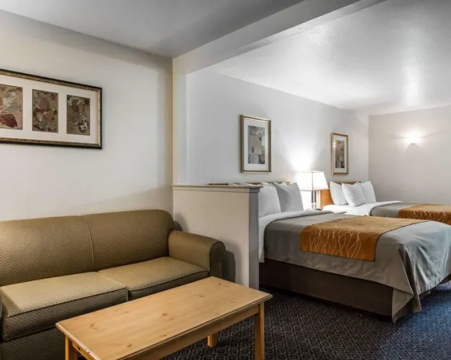 Sequoia Inn - photo 4