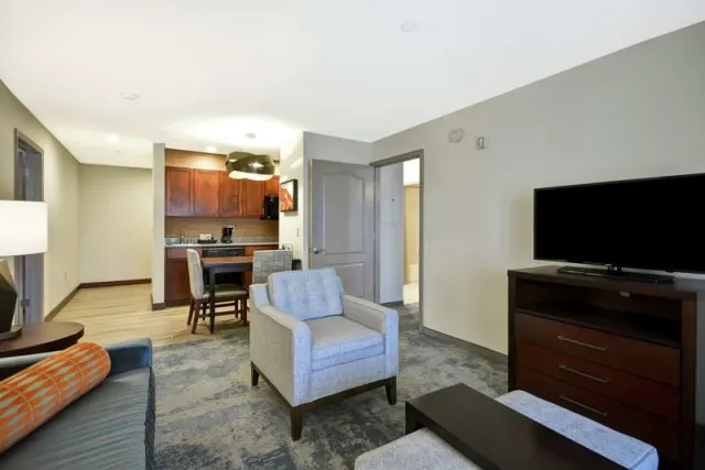 Homewood Suites Palm Desert - photo 4