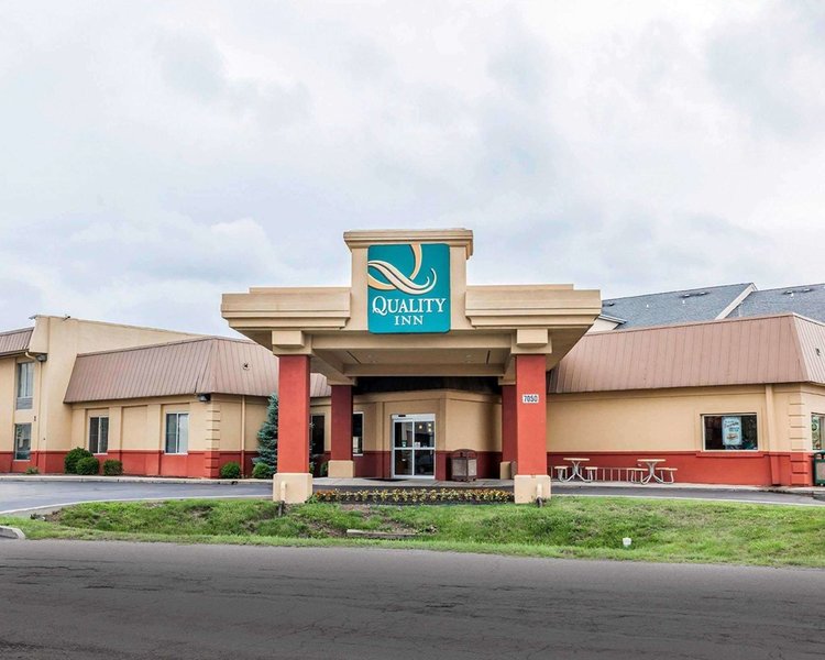 Baymont by Wyndham Indianapolis East - photo 1
