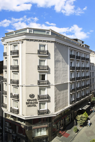 AHC Grand Bazaar Hotel - photo 2