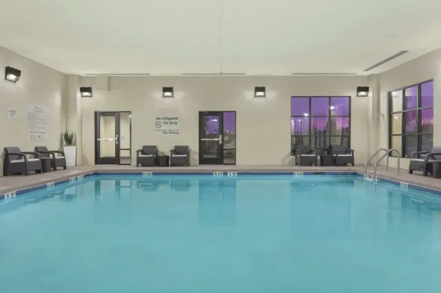 Hampton Inn & Suites Macon I-75 North - photo 4