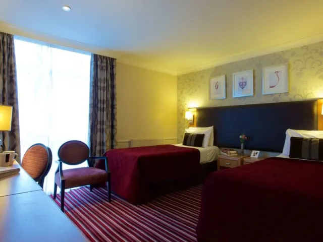 London Croydon Aerodrome Hotel - photo 4