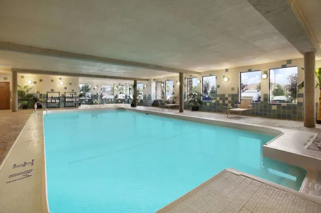 Days Inn & Suites by Wyndham West Edmonton - foto 2