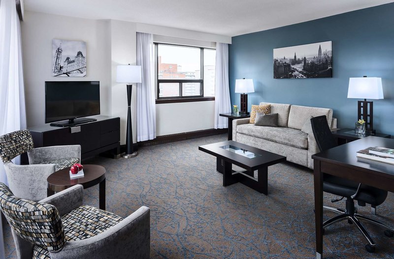 Ottawa Embassy Hotel and Suites - รูปภาพที่ 1