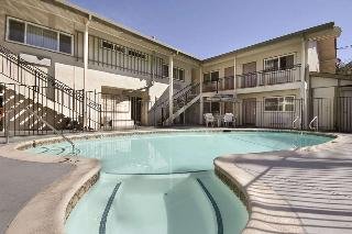 Howard Johnson by Wyndham San Luis Obispo - foto 4