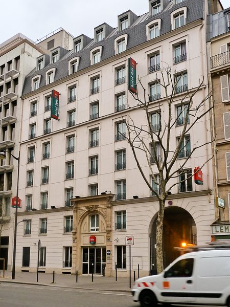 ibis Paris Gare de Lyon Ledru Rollin 12ème - photo 1