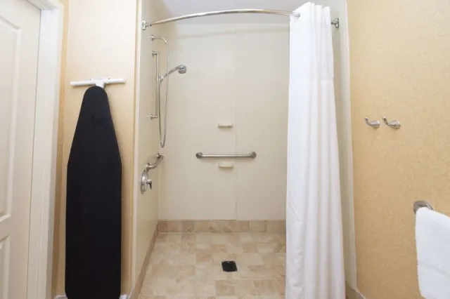 Hampton Inn Lawrenceville Duluth - photo 4