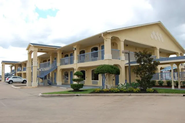 Best Western Angleton Inn - foto 2