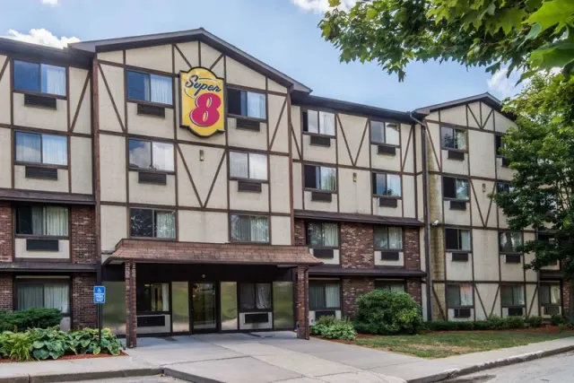 Super 8 by Wyndham Groton, Connecticut