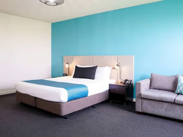 Mantra Melbourne Melton - photo 3