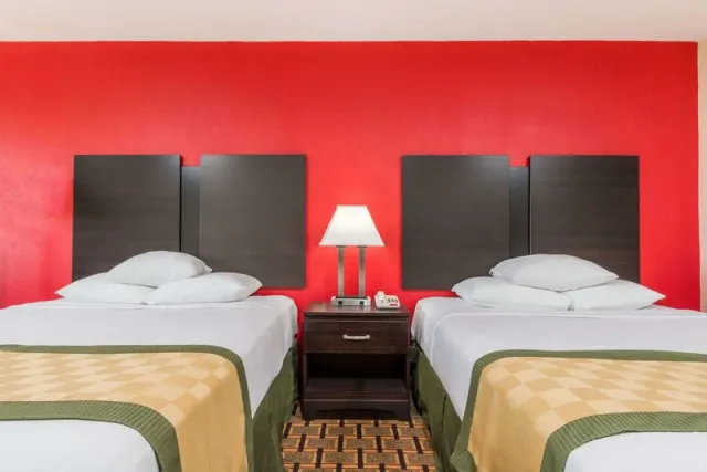 Days Inn by Wyndham Muncie Ball State University - photo 4