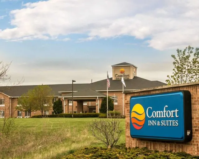 Comfort Inn & Suites, Fenton