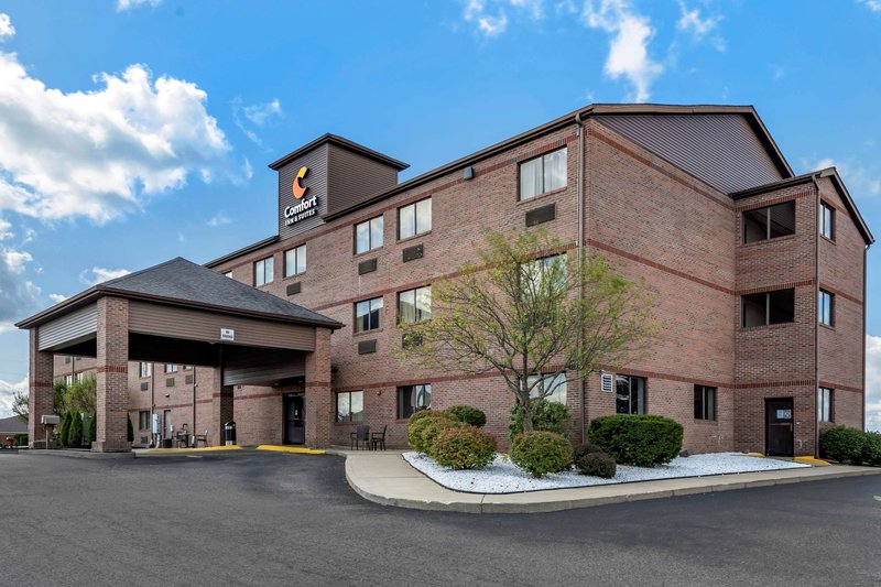 Comfort Inn & Suites Streetsboro - Kent - photo 1