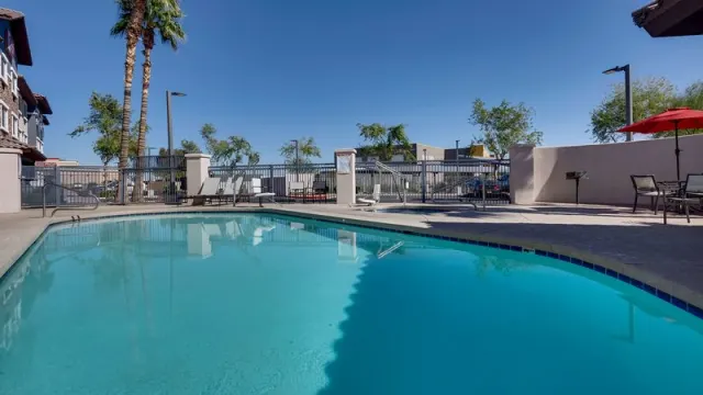 Best Western Plus Surprise-Phoenix NW - photo 4