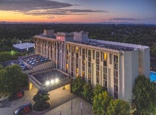 Greenville Marriott - photo 2