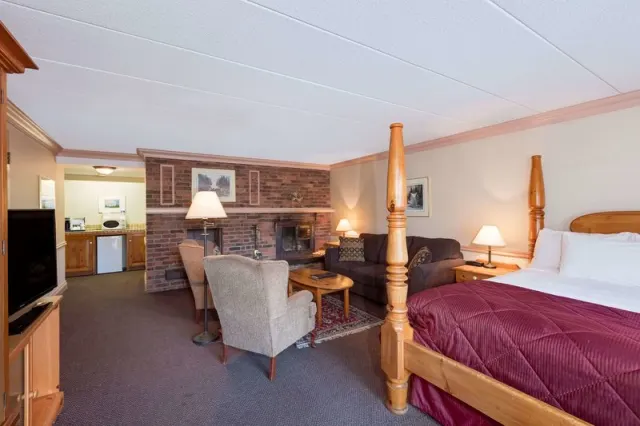 Ramada by Wyndham Pinewood Park Resort North Bay - fotografija 3