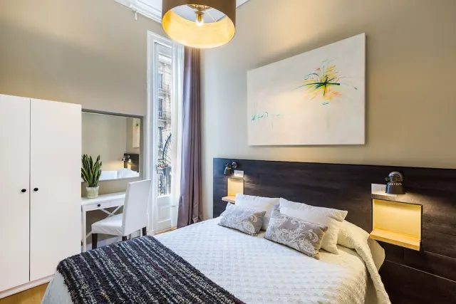 El Born Guest House - photo 3