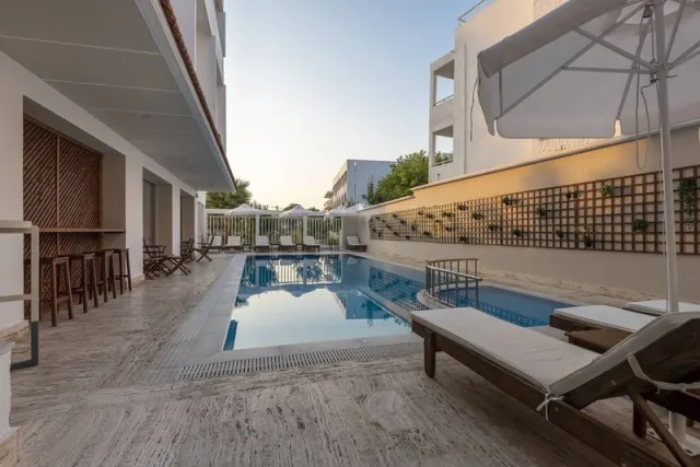 Zephyros Hotel - photo 4