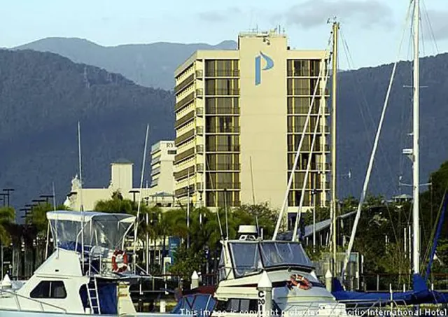 Pacific Hotel Cairns, Cairns