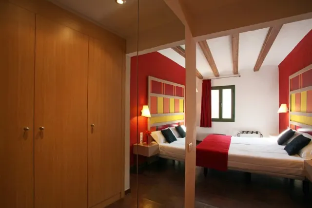 Ciutat Vella Apartaments - photo 3