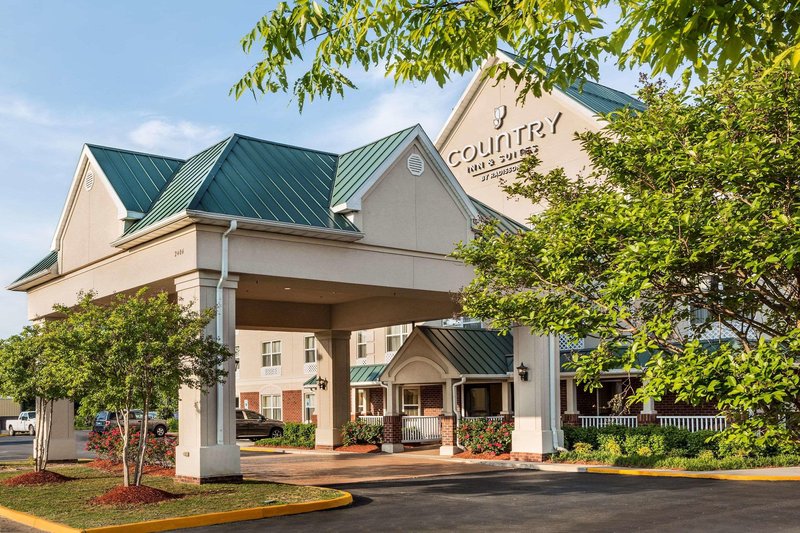 Country Inn  Suites by Radisson Chester VA - foto 1