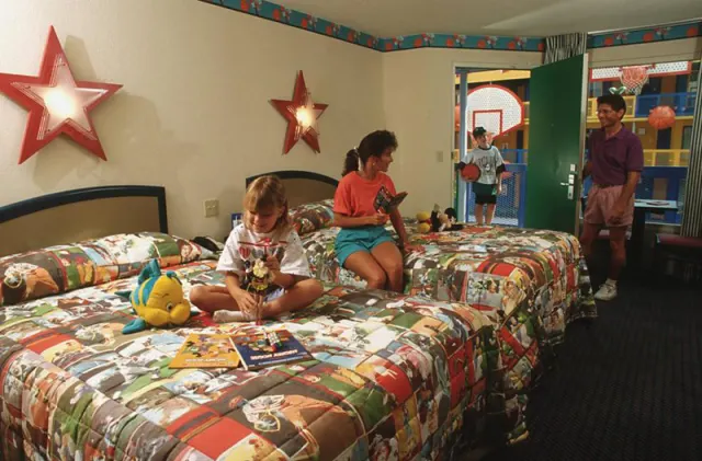 Disney's All-Star Music Resort - photo 2