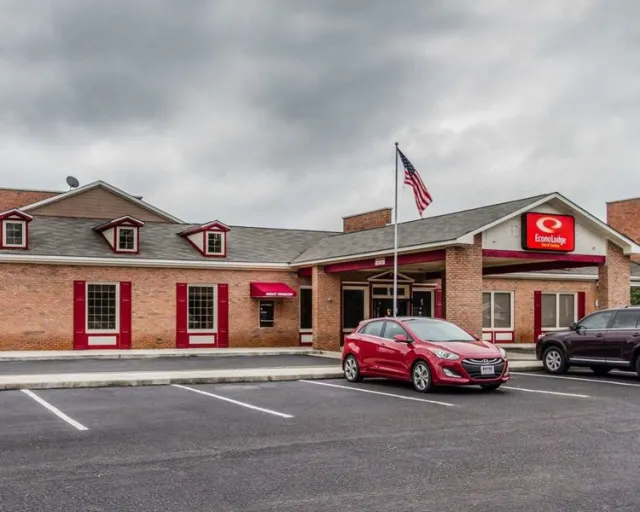 Econo Lodge Inn & Suites - foto 2