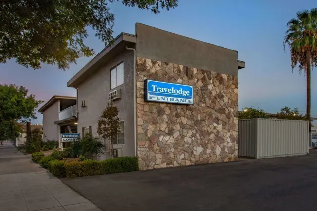 Travelodge by Wyndham Fresno Yosemite Area, California