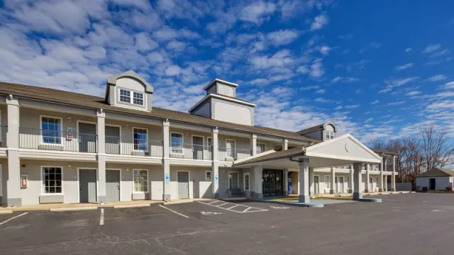 SureStay Plus Hotel by Best Western Asheboro, Asheboro
