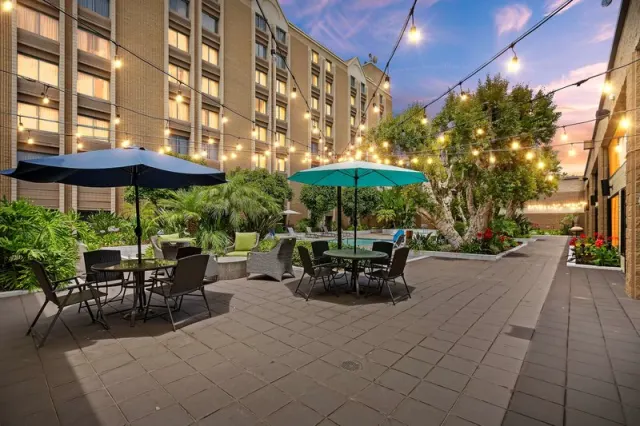 DoubleTree by Hilton Whittier Los Angeles - รูปภาพที่ 2