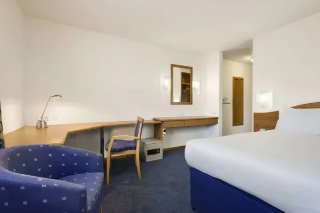 Days Inn by Wyndham Telford Ironbridge M54 - photo 4