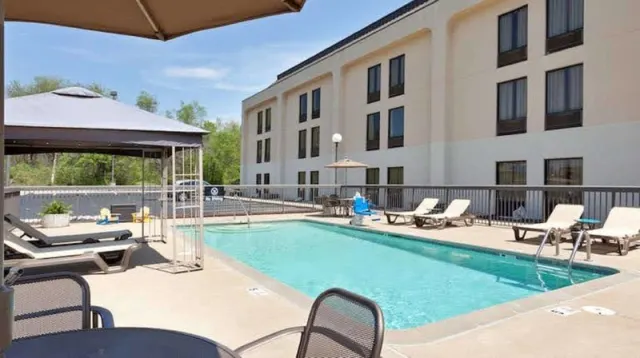 SureStay Plus Hotel by Best Western Erie Presque Isle - photo 2