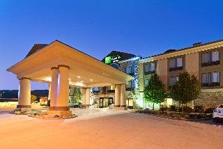 Holiday Inn Express Hotel  Suites Richfield - photo 2